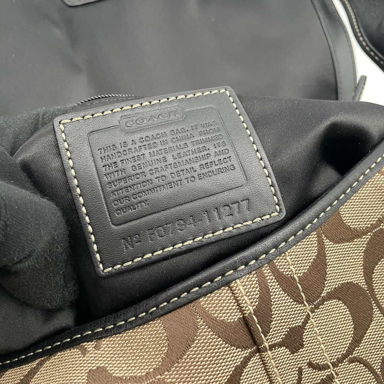 COACH コーチ ショルダーバッグ ワンショルダー y2k vintage legacy one shoulder Ergo Hobo Signature シグネチャー キャンバス レザー ブラウン ヴィンテージ 11277 U2