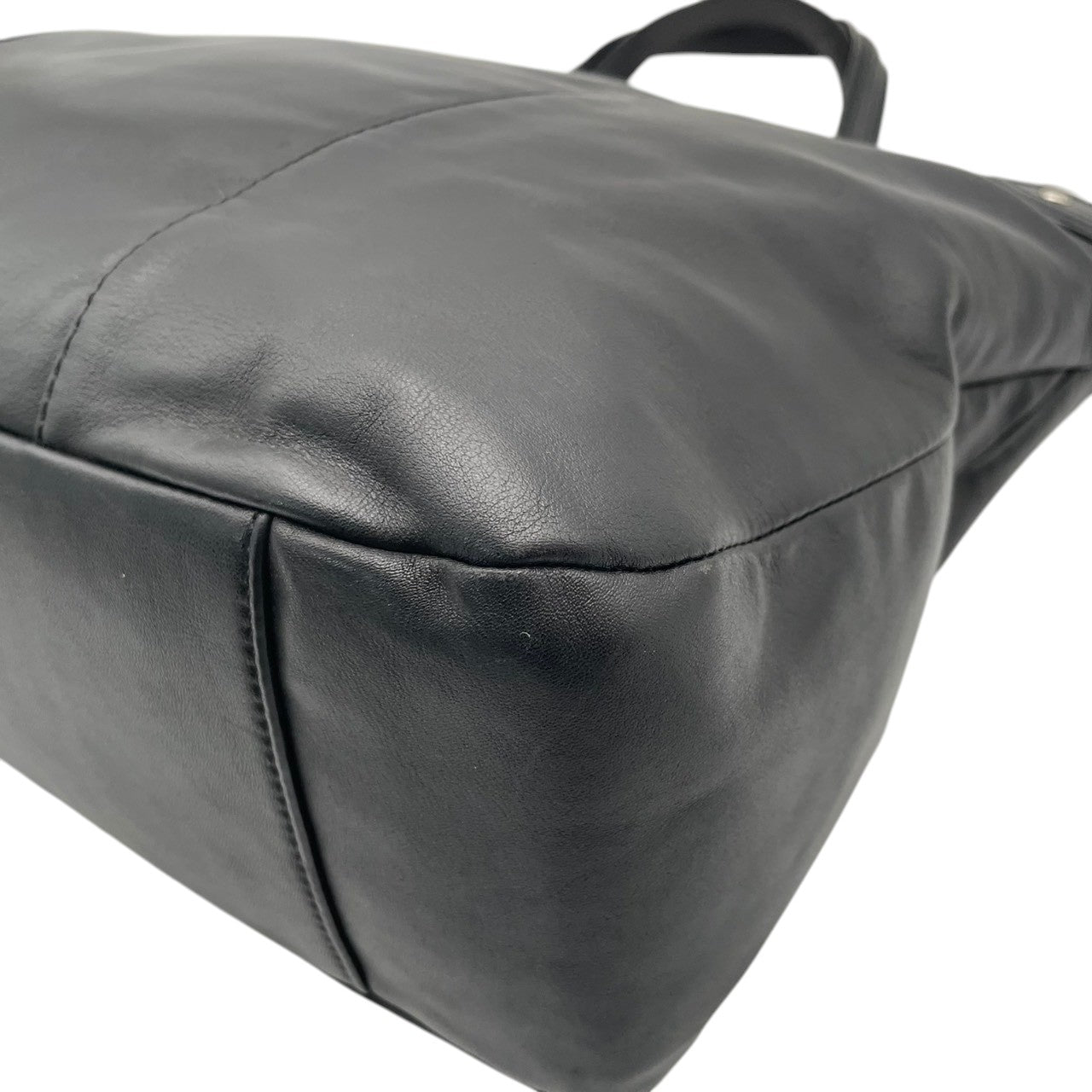 美品 COACH コーチ トートバッグ ビジネスバッグ ビジネストート レザー ブラック 黒 シルバー金具 牛革 大容量 A4収納 フロントポケット スタッズ レディース 通勤 普段使い ハンドバッグ ショルダー ジップ F28373 U2