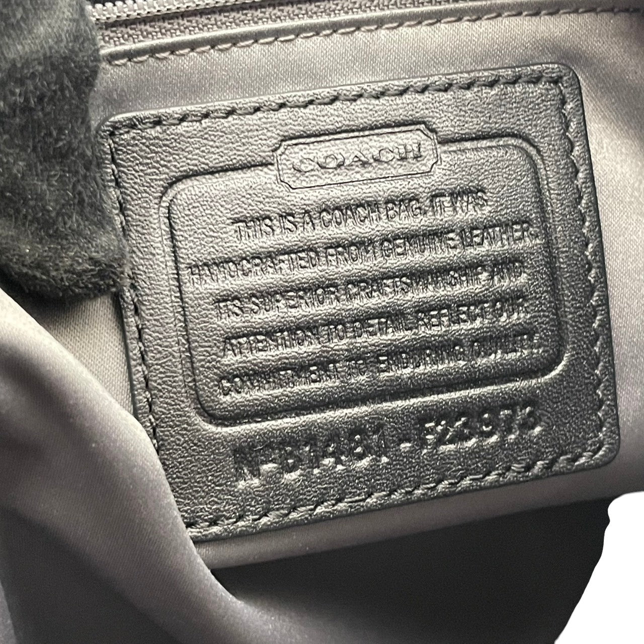 美品 COACH コーチ トートバッグ ビジネスバッグ ビジネストート レザー ブラック 黒 シルバー金具 牛革 大容量 A4収納 フロントポケット スタッズ レディース 通勤 普段使い ハンドバッグ ショルダー ジップ F28373 U2