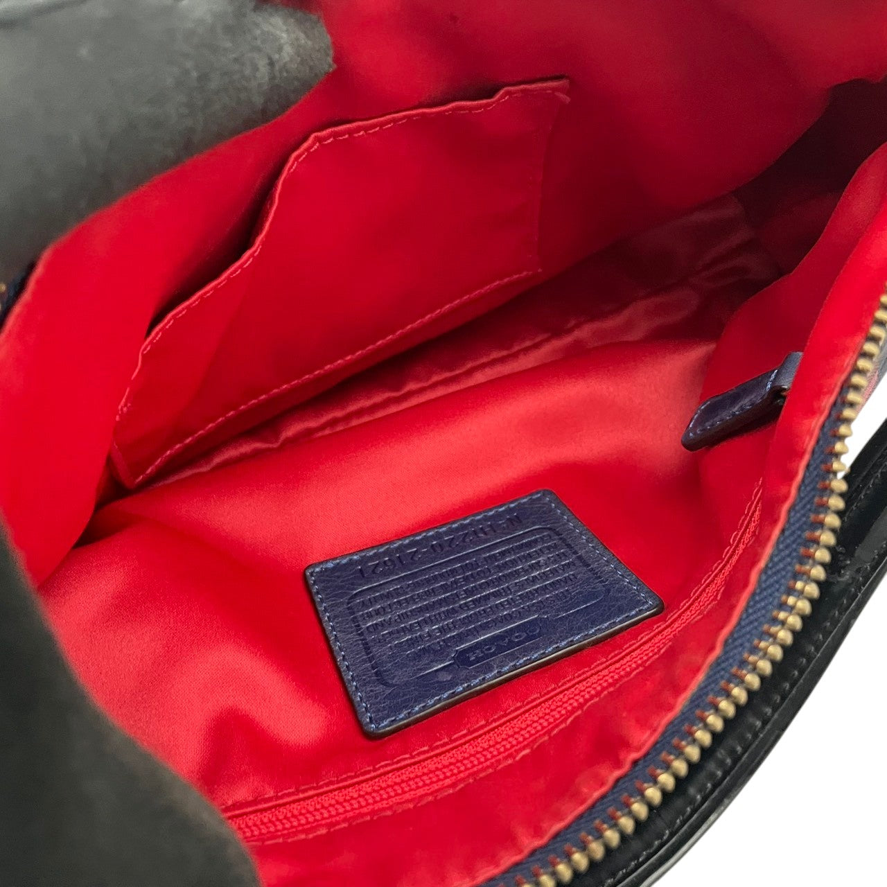 COACH コーチ ショルダーバッグ シグネチャー キャンバス パテントレザー タータンチェック ネイビー ボルドー ゴールド金具 Cロゴ 総柄 2way 斜めがけ レディース 普段使い ターンロック 21621 s94