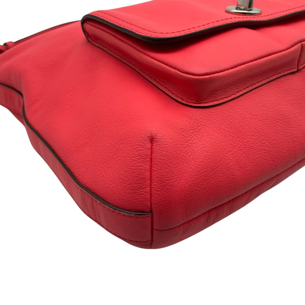 美品 COACH コーチ ショルダーバッグ レザー ピンク シルバー金具 牛革 2way フロントポケット タッセル ターンロック レディース 通勤 普段使い 斜めがけ フェミニン かわいい 大容量 22881 s94