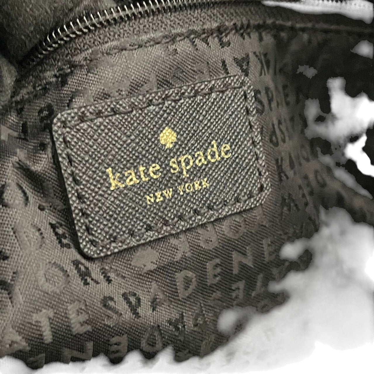 美品 ケイトスペード kate spade NEW YORK トートバッグ サフィアーノレザー ブラック 黒 ゴールド金具 2way 大容量 A4収納 レディース 通勤 普段使い シンプル 上品 ハンドバッグ 斜めがけ s94