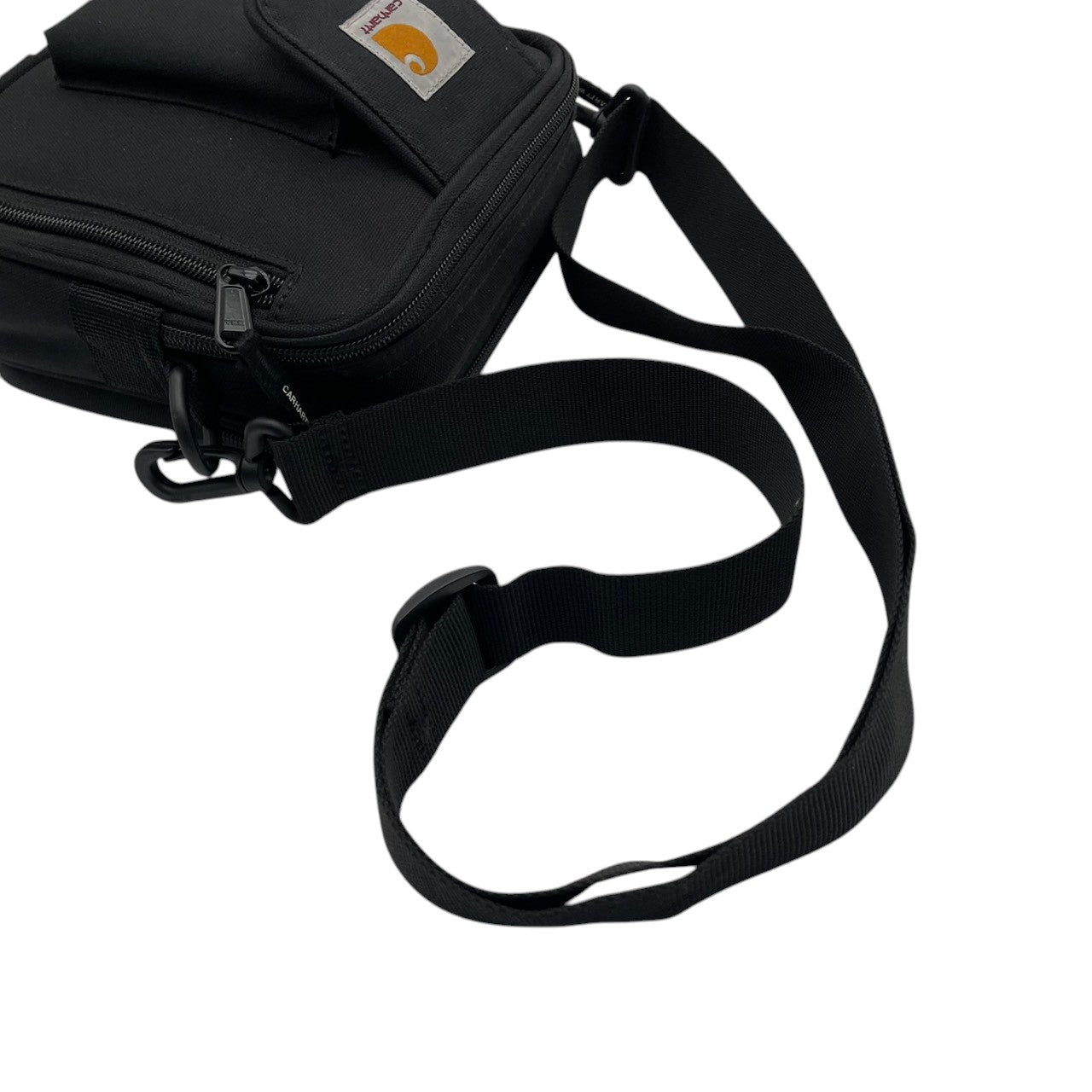 美品 Carhartt WIP カーハート Essentials Bag Small ショルダーバッグ ナイロン ブラック 黒 ユニセックス コンパクト 軽量 カジュアル ストリート デイリー 通勤 お出かけ ミニバッグ 人気 定番 s12