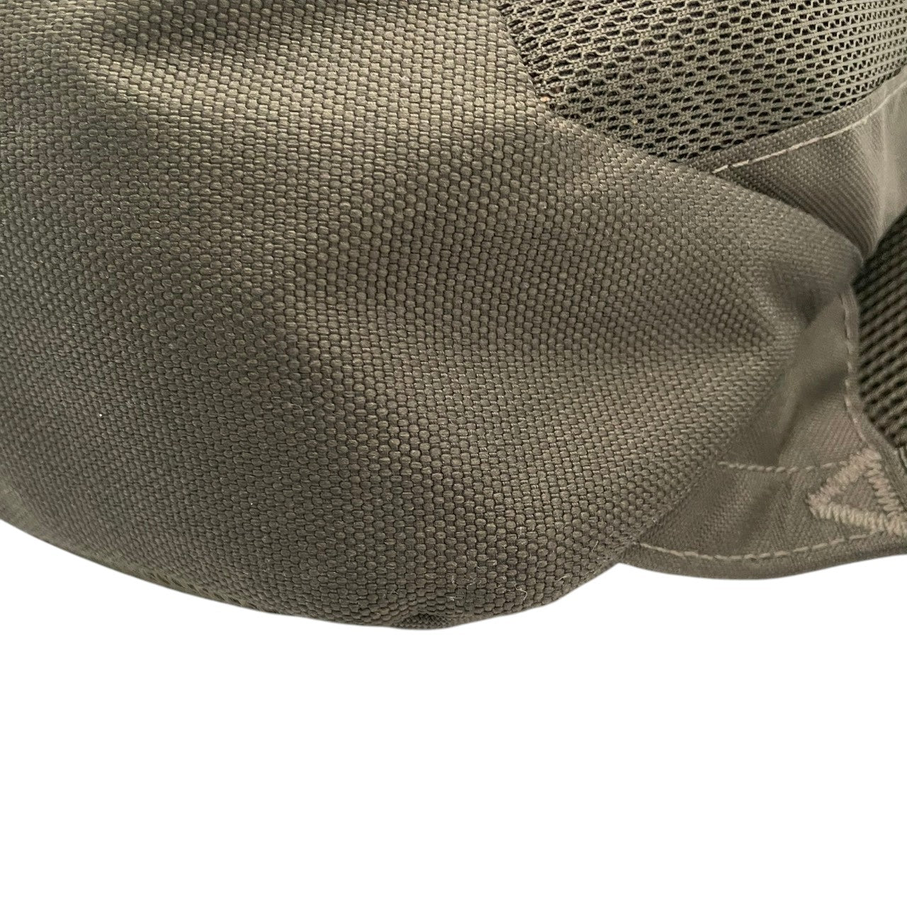 極美品 THE NORTH FACE ノースフェイス Vault ボルト リュック デイパック ナイロン カーキ オリーブ ユニセックス 大容量 27L A4収納 PC収納 通勤 通学 旅行 アウトドア FlexVent NF0A3KV9 s7