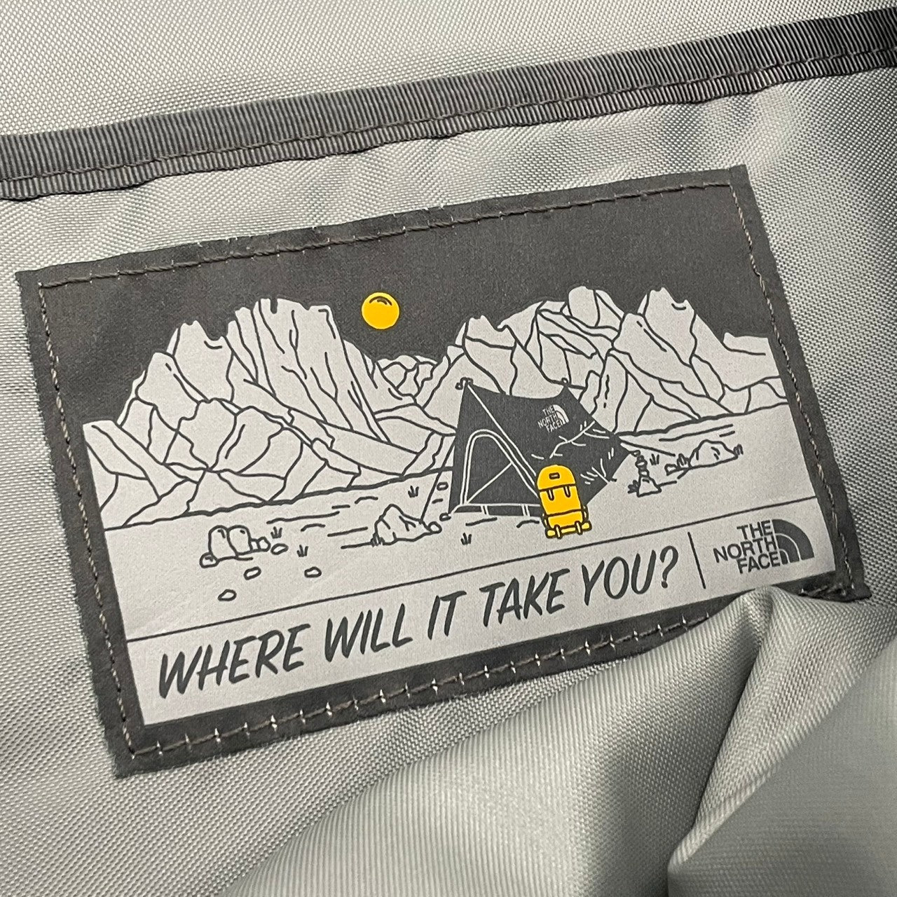 極美品 THE NORTH FACE ノースフェイス Vault ボルト リュック デイパック ナイロン カーキ オリーブ ユニセックス 大容量 27L A4収納 PC収納 通勤 通学 旅行 アウトドア FlexVent NF0A3KV9 s7