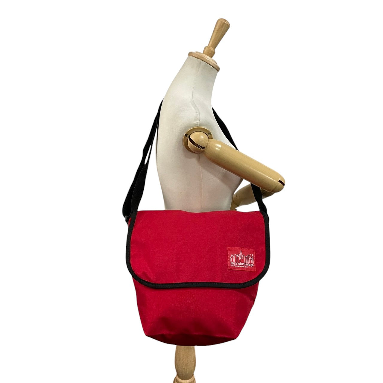 美品 Manhattan Portage マンハッタンポーテージ メッセンジャーバッグ ショルダーバッグ ナイロン レッド×ブラック ユニセックス カジュアル 通勤 通学 デイリー ニューヨーク ストリート コーデュラ 斜め掛け s7