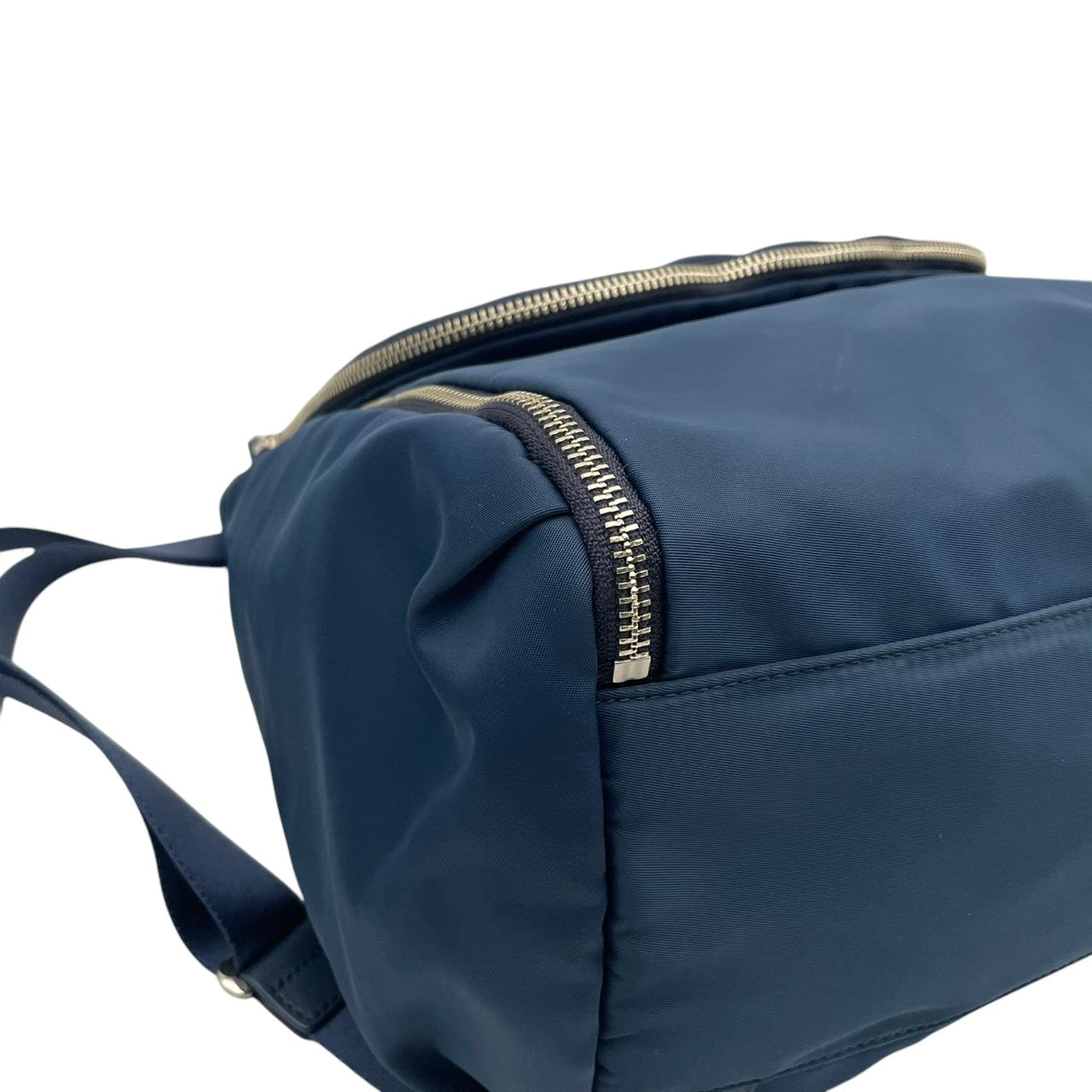 美品 agnes b. アニエスベー VOYAGE ショルダーバッグ 2way ナイロン ネイビー ブルー レディース 軽量 シルバー金具 フラップ サイドジップ 上品 デイリー 通勤 お出かけ フランス フェミニン s18