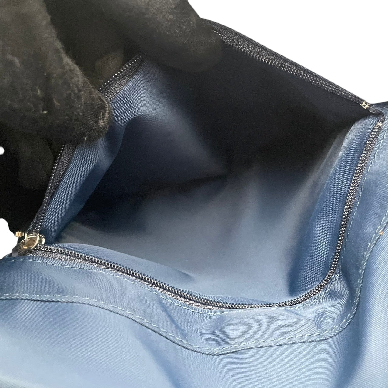 美品 agnes b. アニエスベー VOYAGE ショルダーバッグ 2way ナイロン ネイビー ブルー レディース 軽量 シルバー金具 フラップ サイドジップ 上品 デイリー 通勤 お出かけ フランス フェミニン s18