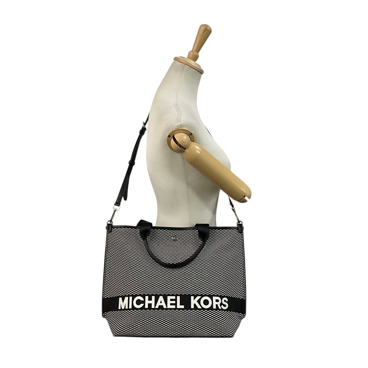 極美品 MICHAEL KORS マイケルコース ラージ トートバッグ 2way ジャカード キャンバス×レザー ホワイト×ブラック ロゴ レディース シルバー金具 大容量 A4収納 通勤 通学 デイリー お出かけ 軽量 s18