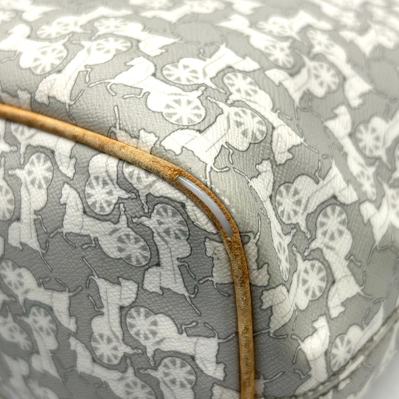 セリーヌ CELINE トートバッグ ハンドバッグ Cマカダム 馬車柄 サルキー PVC レザー グレー ビンテージ オールドセリーヌ クラシック レトロ ワンショルダー 肩掛け 自立可 ロゴプレート レディース 希少 レア 鞄 カバン デイリーユース V