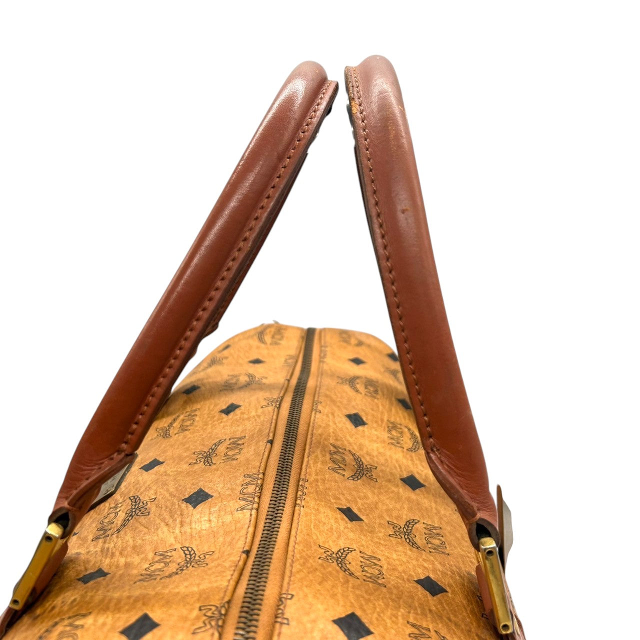 エムシーエム MCM ボストンバッグ ハンドバッグ ショルダーバッグ 2WAY ヴィセトス ロゴグラム 総柄 レザー 本革 ブラウン コニャック 斜め掛け可 肩掛け可 トラベル 旅行 レディース メンズ ユニセックス 鞄 カバン U