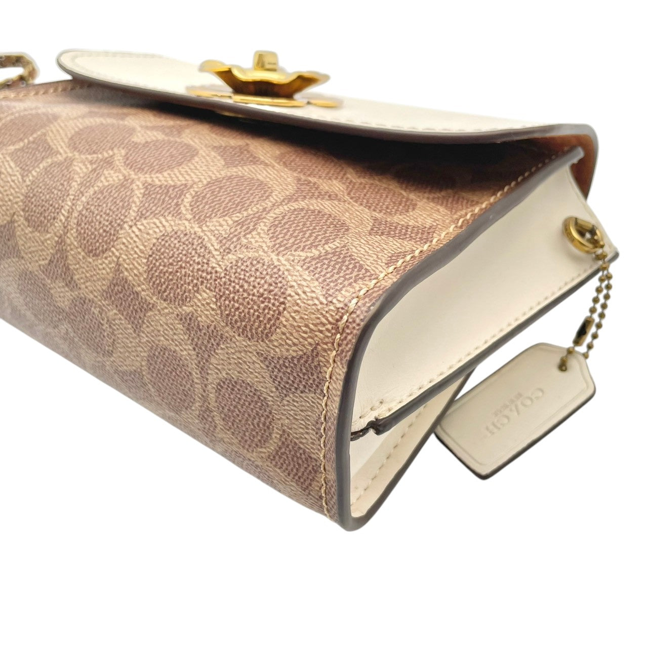 美品 コーチ COACH ショルダーバッグ ミニポシェット チェーン クロスボディ シグネチャー ハート PVC レザー ホワイト ブラウン 白 茶 エレガント クラシック カジュアル デート 旅行 トラベル レディース 斜め掛け可 鞄 U7