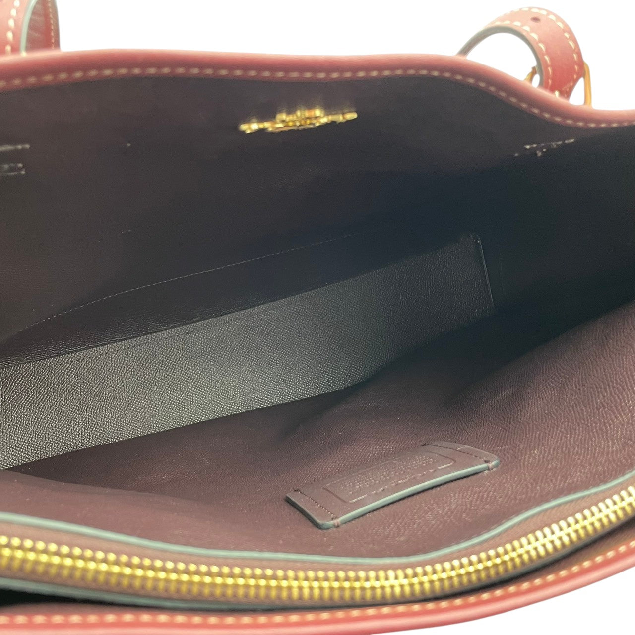 良品 コーチ COACH トートバッグ ハンドバッグ キャンバス レザー レッド 赤 シグネチャー エレガント クラシック カジュアル ビジネス お出かけ 普段使い 通勤 通学 デート トラベル 旅行 大容量 A4収納 レディース 自立可 鞄 U9