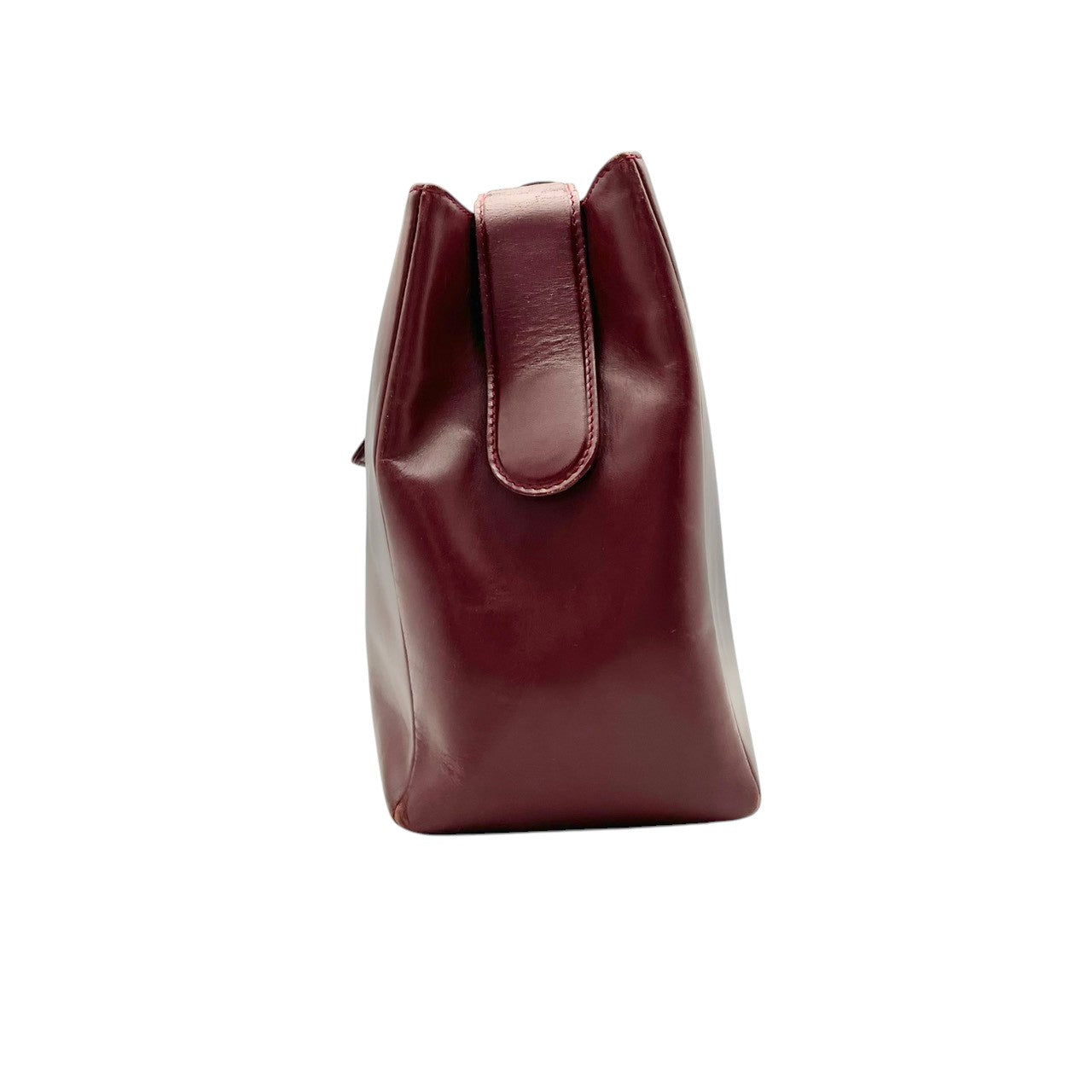 良品 カルティエ Cartier ショルダーバッグ レザー 本革 レッド 赤 ボルドー ゴールド金具 エレガント クラシック カジュアル お出かけ デート 普段使い 通勤 通学 トラベル ヴィンテージ ビンテージ レディース 斜め掛け可 肩掛け 鞄 S92