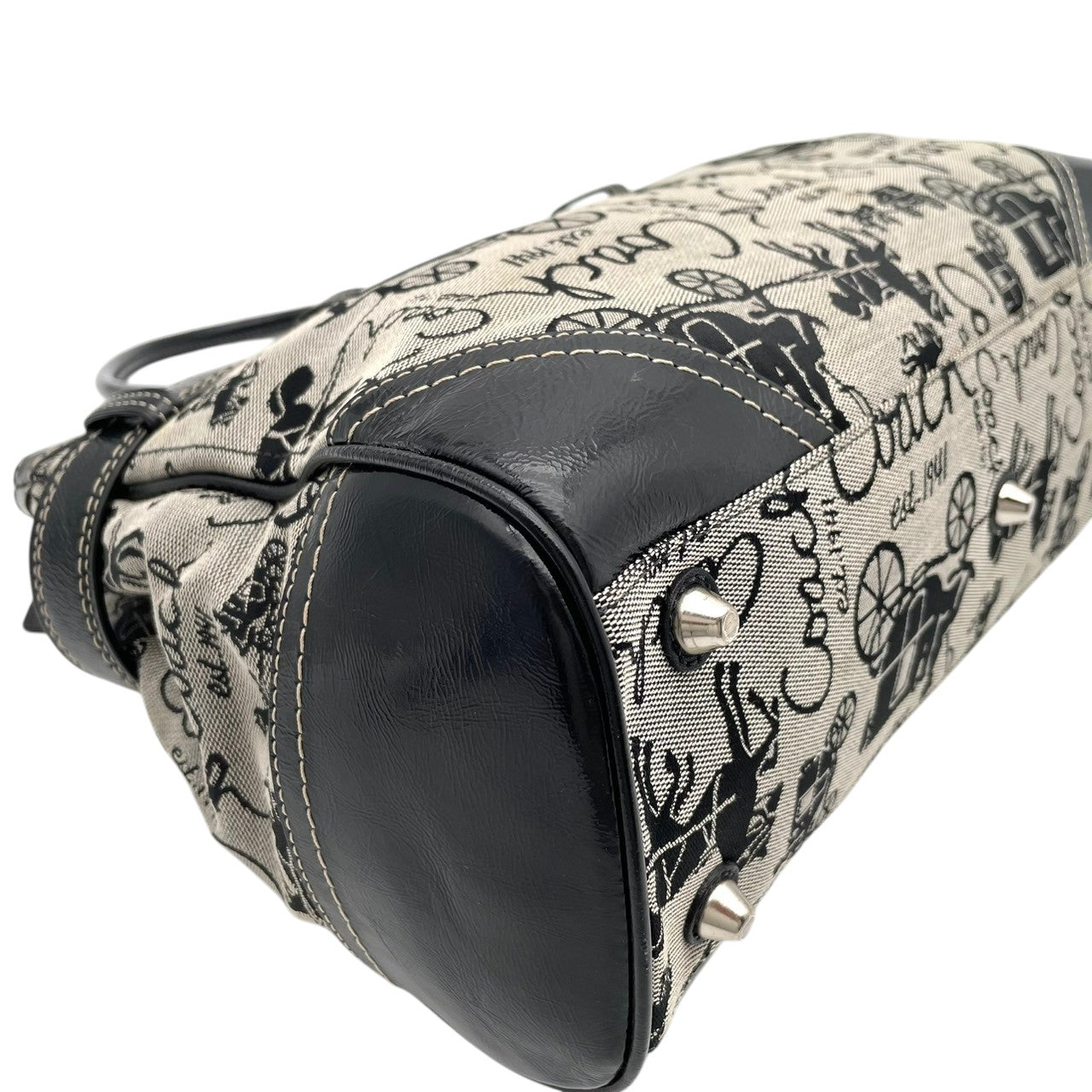 美品 コーチ COACH トートバッグ ワンショルダー ハンドバッグ シグネチャー キャンバス レザー グレー ブラック 黒 エレガント カジュアル ビジネス 通勤 通学 お出かけ 普段使い トラベル 旅行 大容量 レディース 自立可 肩掛け 鞄 S92