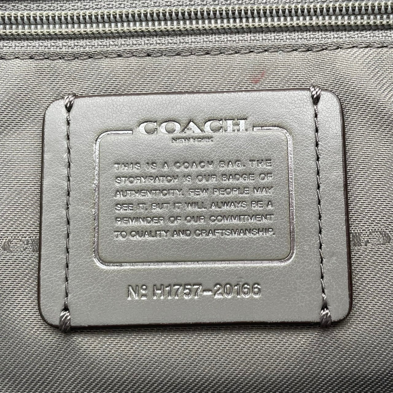 美品 コーチ COACH ハンドバッグ ショルダーバッグ 2WAY レザー 本革 グレー ブラウン 茶 シルバー金具 エレガント クラシック ビジネス お出かけ 普段使い 通勤 通学 トラベル 旅行 レディース 斜め掛け可 肩掛け 自立可 鞄 s86