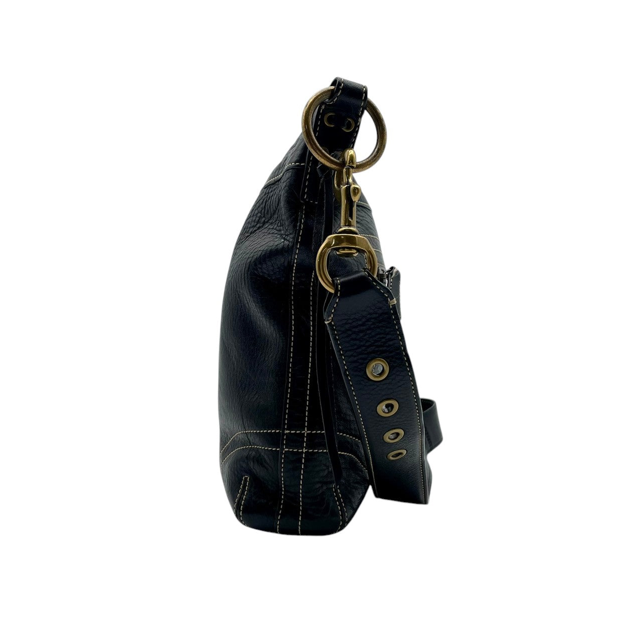 【美品】コーチ COACH ショルダーバッグ レザー 本革 ブラック 黒 ゴールド金具 ロゴ 刻印 チャーム レディース エレガント クラシック カジュアル お出かけ 旅行 通勤 通学 鞄 カバン 高級感 10399 斜め掛け可 ビンテージ感 S79