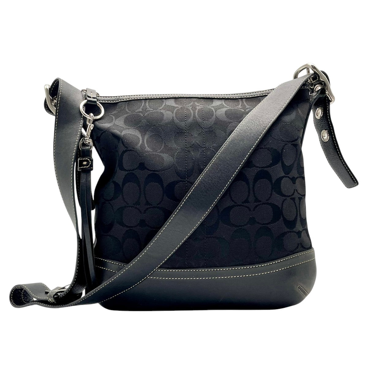 【美品】コーチ COACH ショルダーバッグ 斜め掛け可 シグネチャー キャンバス レザー ブラック 黒 ゴールド金具 9632 鞄 カバン レディース ロゴ チャーム エレガント 上品 モダン カジュアル デート ビンテージ感 クラシック S79