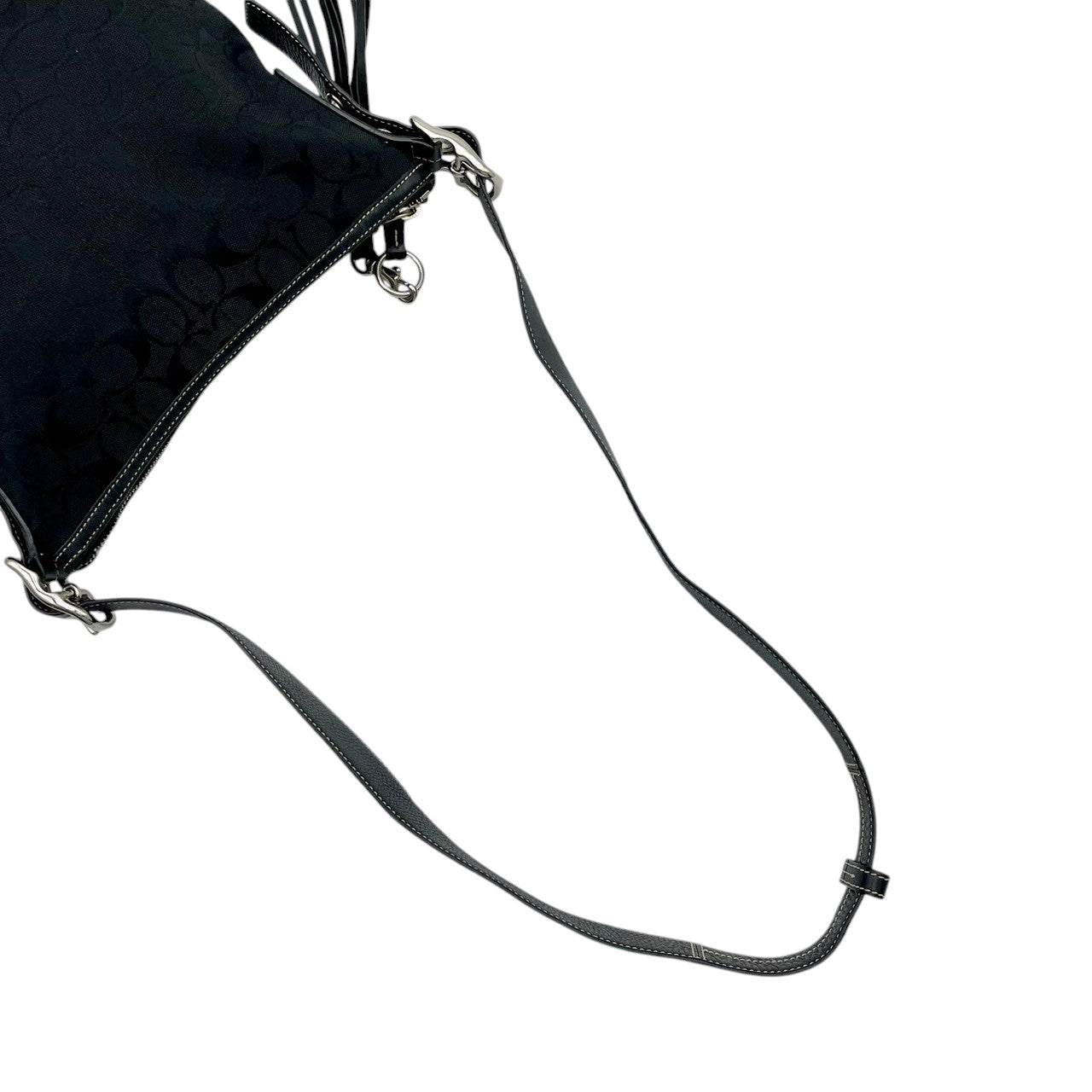 【美品】コーチ COACH ショルダーバッグ 斜め掛け可 シグネチャー キャンバス レザー ブラック 黒 ゴールド金具 9632 鞄 カバン レディース ロゴ チャーム エレガント 上品 モダン カジュアル デート ビンテージ感 クラシック S79