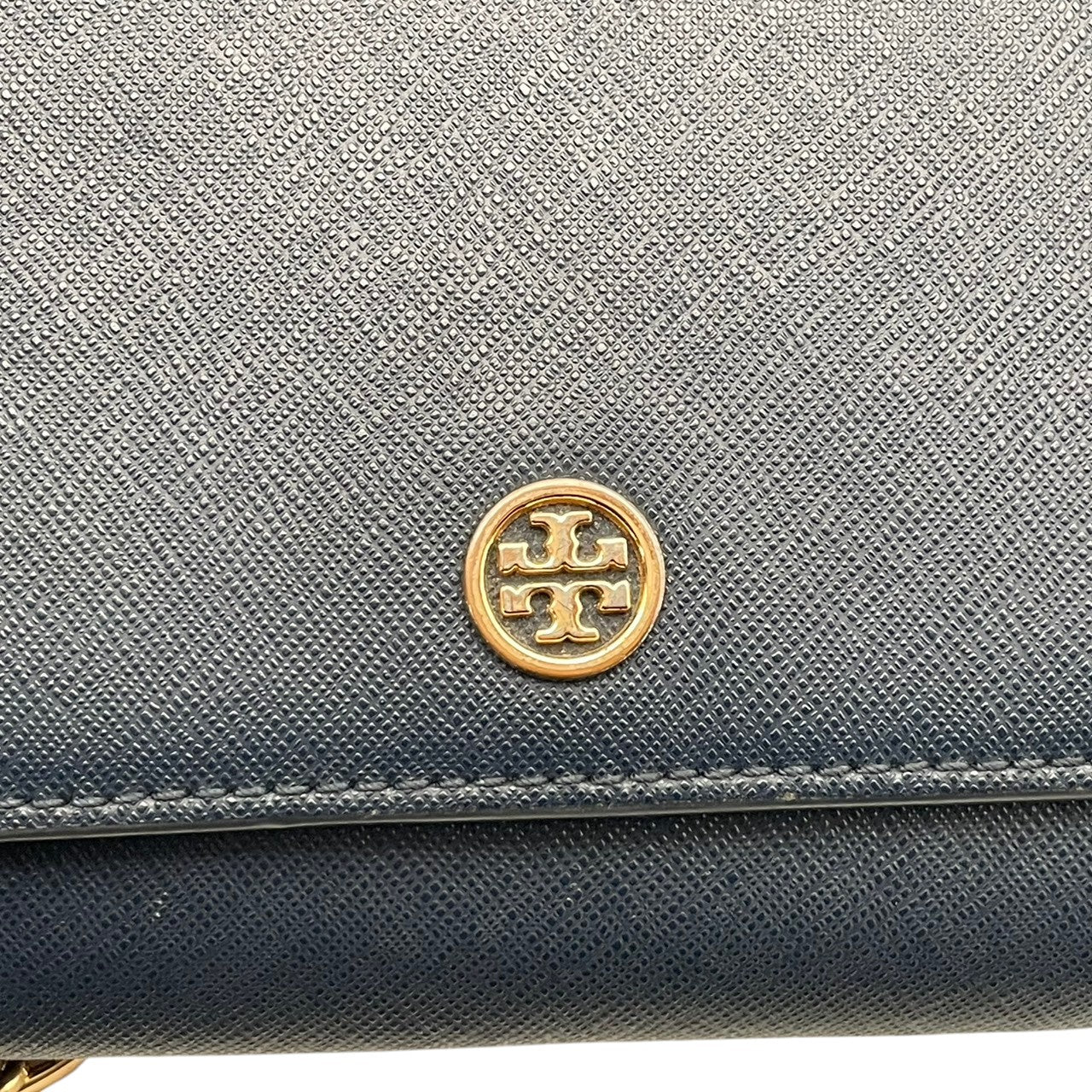 トリーバーチ Tory Burch ショルダーバッグ 斜め掛け可 チェーンショルダー レザー 本革 ネイビー 紺 紺色 ミニバッグ ウォレットバッグ ビンテージ クラシック エレガント 上品 鞄 レディース お出かけ 旅行 デイリー ロゴ ゴールド金具 S87