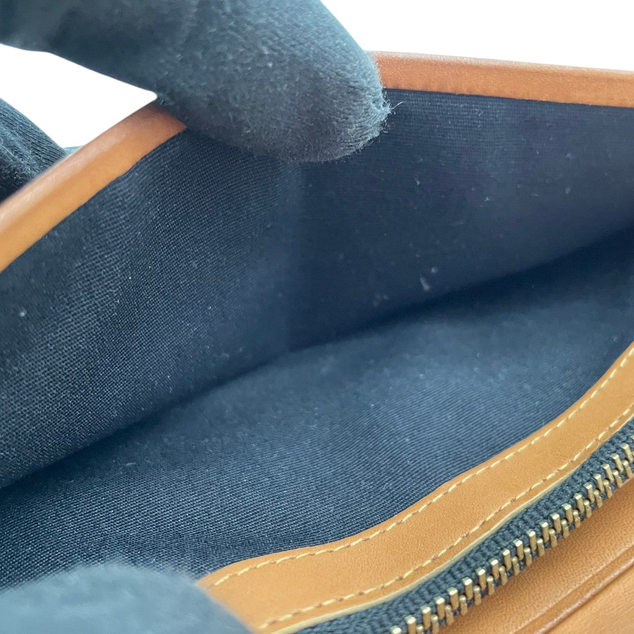 ポールスミス Paul Smith 長財布 ロングウォレット レザー 本革 ブラック 黒 ブラウン 茶 マルチストライプ マルチカラー ビンテージ 上品 シンプル 小物 財布 二つ折り メンズ レディース ユニセックス 贈り物 人気 定番 m3