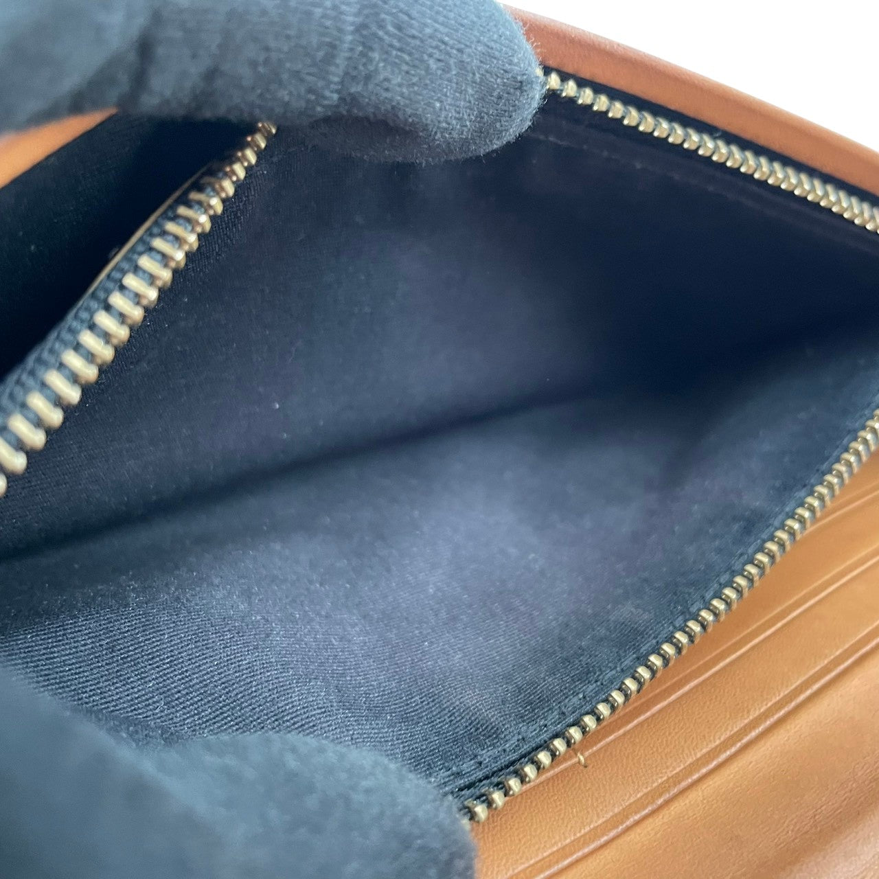 ポールスミス Paul Smith 長財布 ロングウォレット レザー 本革 ブラック 黒 ブラウン 茶 マルチストライプ マルチカラー ビンテージ 上品 シンプル 小物 財布 二つ折り メンズ レディース ユニセックス 贈り物 人気 定番 m3