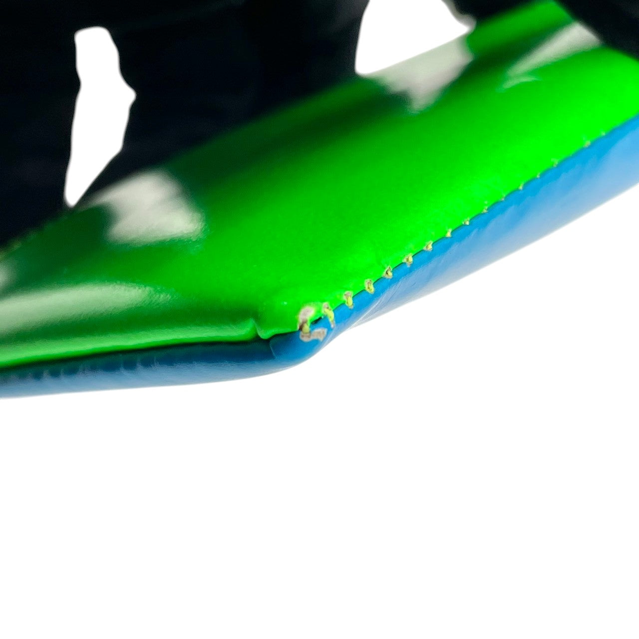 コムデギャルソン COMME des GARCONS 二つ折り財布 コンパクト L字ファスナー レザー 本革 緑 青 バイカラー ビンテージ クラシック エレガント モード シンプル 小物 メンズ レディース ユニセックス 人気 定番 高級感 m3
