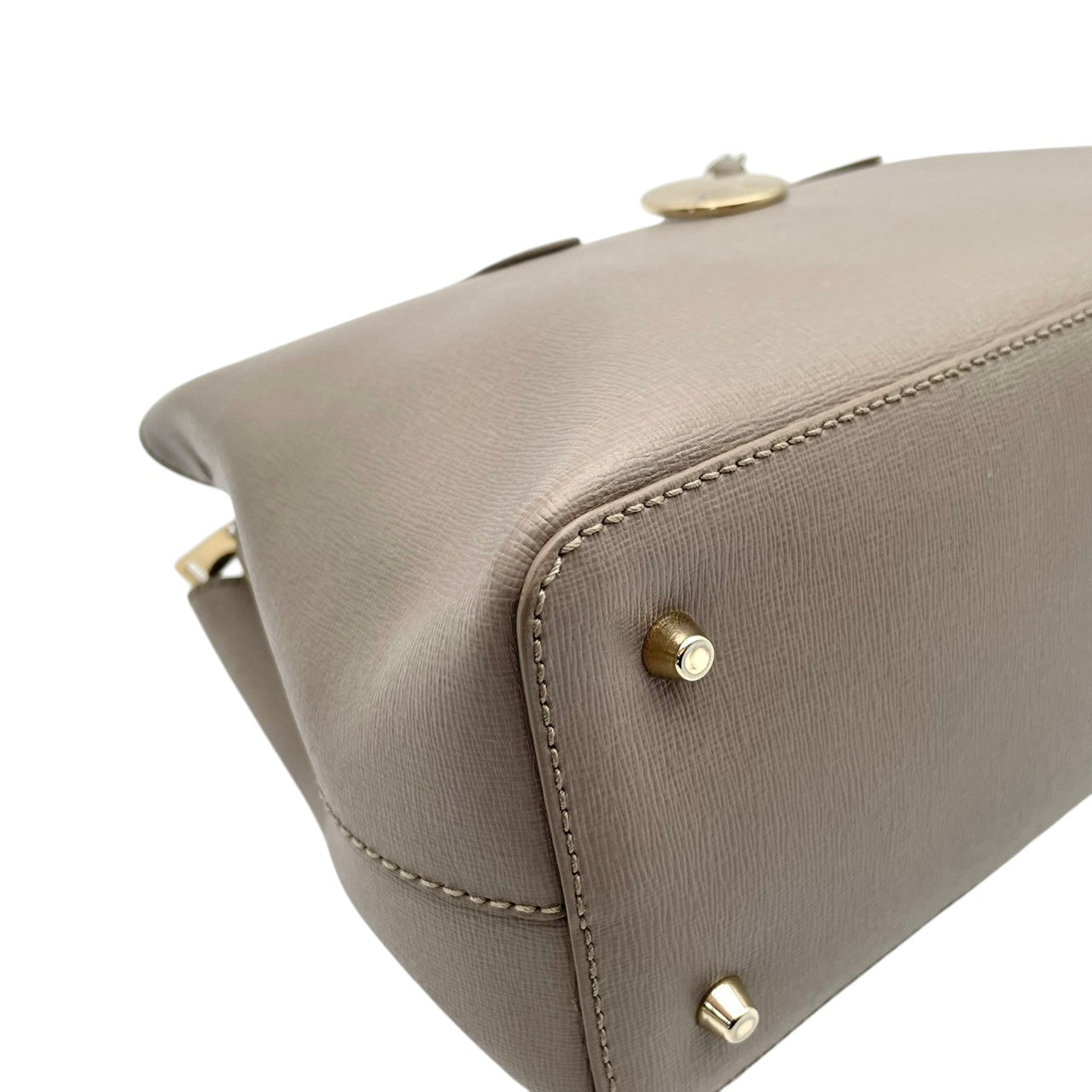 FURLA フルラ ハンドバッグ ショルダーバッグ 2WAY クロスボディ 斜め掛け可 レザー 本革 グレー 灰色 ロゴチャーム ファスナー エレガント クラシック カジュアル 通勤 通学 デイリー フォーマル カバン 鞄 自立可 レディース U4