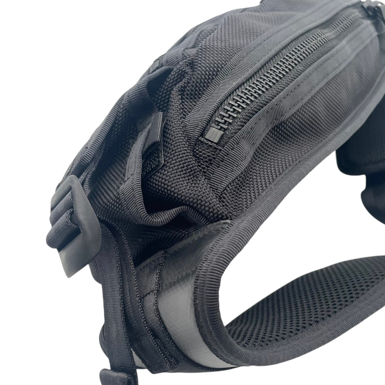 美品 ポーター PORTER ボディバッグ ウエストバッグ ウエストポーチ ナイロン ブラック 黒 斜め掛け可 クロスボディ メンズ レディース ユニセックス カジュアル スタイリッシュ アウトドア 旅行 デイリー トラベル カバン 鞄 かばん S96