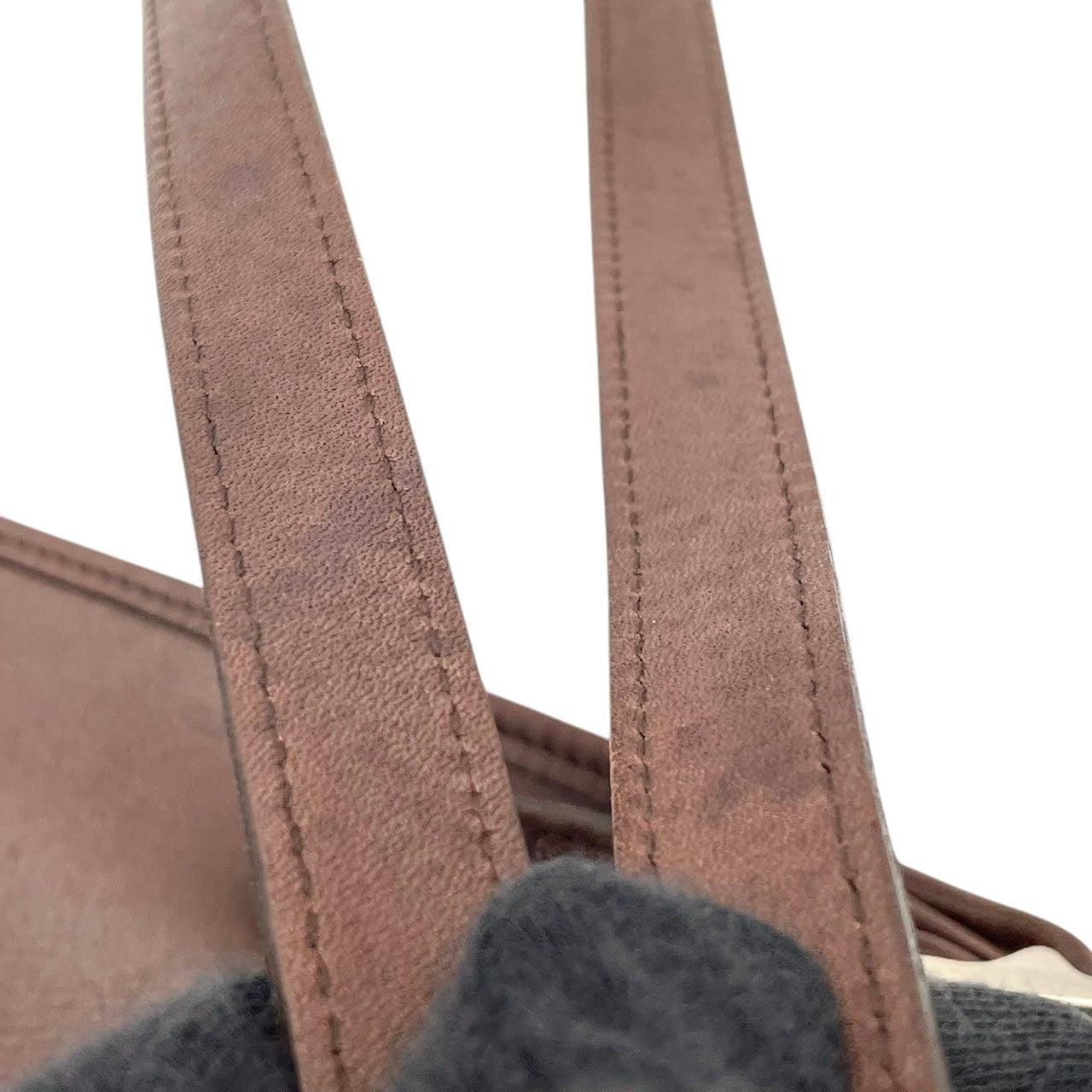 良品 コーチ COACH オールドコーチ ショルダーバッグ クロスボディ レザー 本革 ブラウン 茶 斜め掛け可 肩掛け サコッシュ ヴィンテージ クラシック レトロ エレガント 上品 通勤 通学 レディース カジュアル デイリー 鞄 かばん S96