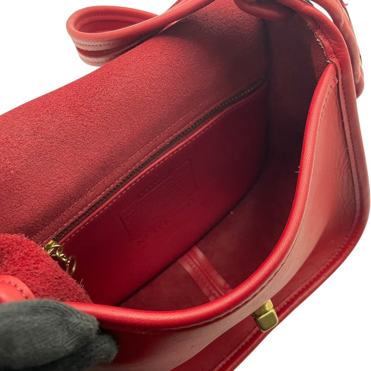 良品 コーチ COACH オールドコーチ ショルダーバッグ クロスボディ レザー 本革 レッド 赤 斜め掛け可 肩掛け ポシェット ターンロック ビンテージ レトロ エレガント 上品 シンプル カジュアル デイリー トラベル 旅行 レディース S96