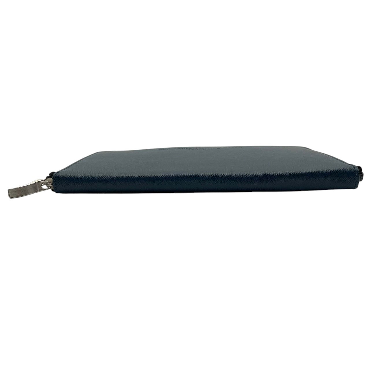 良品 フェラガモ Ferragamo ポーチ クラッチ セカンドバッグ 小物入れ ナイロン レザー ネイビー ブラック 黒 男女兼用 ユニセックス カジュアル お出かけ デイリー クラシック エレガント ビンテージ レトロ 上品 鞄 かばん カバン K12