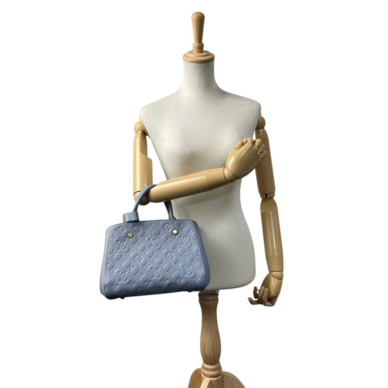 美品 ルイヴィトン LOUIS VUITTON ハンドバッグ モンテーニュBB モノグラムアンプラント レザー 2WAY ショルダーバッグ ハンドバッグ ライトブルー 斜め掛け クロスボディ 自立可 レディース 上品 クラシック エレガント 鞄 s18