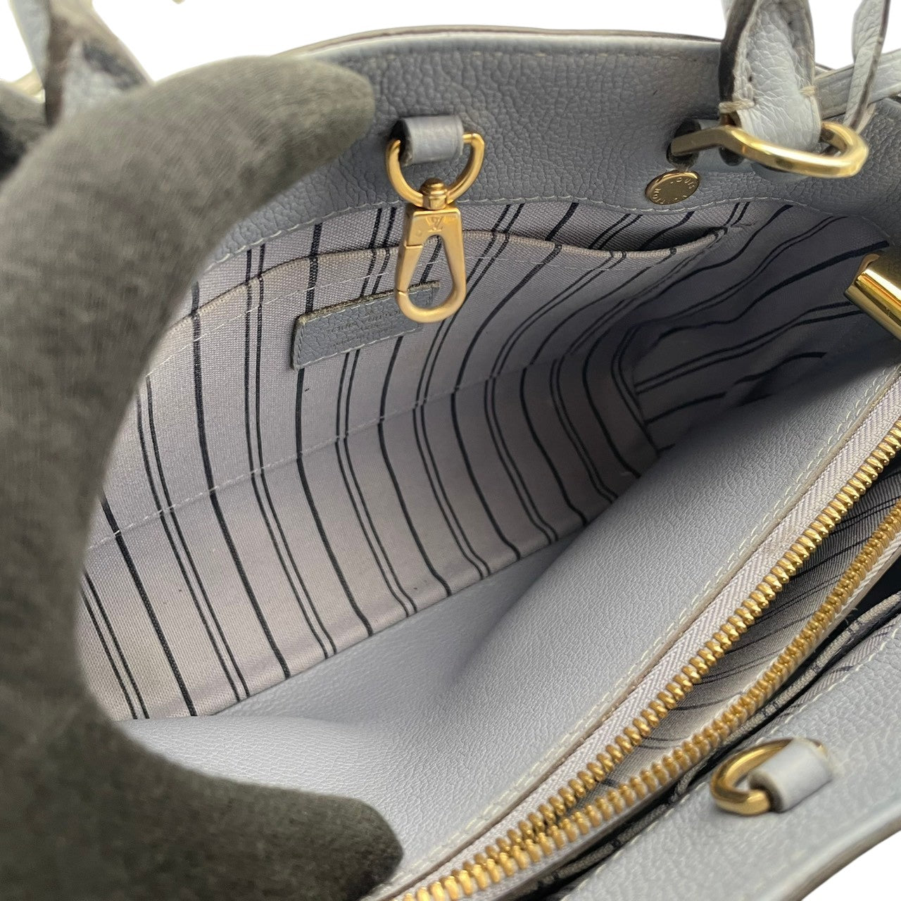 美品 ルイヴィトン LOUIS VUITTON ハンドバッグ モンテーニュBB モノグラムアンプラント レザー 2WAY ショルダーバッグ ハンドバッグ ライトブルー 斜め掛け クロスボディ 自立可 レディース 上品 クラシック エレガント 鞄 s18