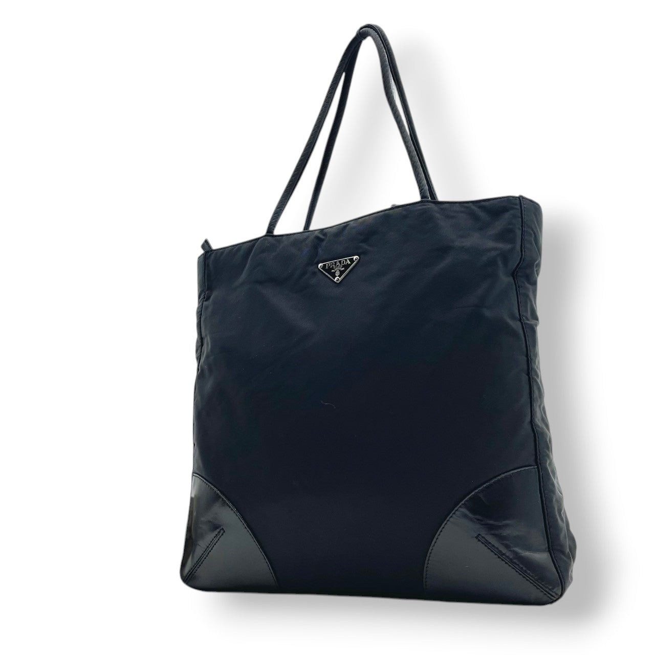 良品 プラダ PRADA トートバッグ ショルダーバッグ ナイロン レザー ブラック 黒 三角ロゴ プレート A4収納可 肩掛け 自立可 レディース ユニセックス カジュアル フォーマル クラシック エレガント ビンテージ 上品 鞄 かばん カバン S18