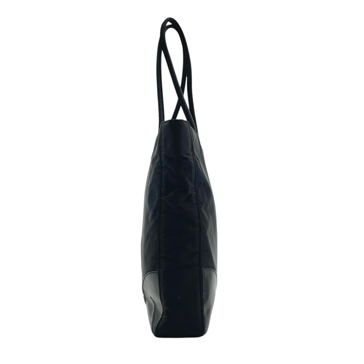 良品 プラダ PRADA トートバッグ ショルダーバッグ ナイロン レザー ブラック 黒 三角ロゴ プレート A4収納可 肩掛け 自立可 レディース ユニセックス カジュアル フォーマル クラシック エレガント ビンテージ 上品 鞄 かばん カバン S18
