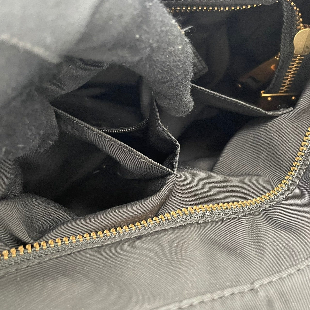 マークジェイコブス MARC JACOBS トートバッグ ナイロン レザー A4収納 通勤 通学 肩掛け ワンショルダー ブラック 黒 ゴールド金具 レディース エレガント カジュアル クラシック 大容量 軽量 ビジネス 旅行 シンプル 丈夫 美品 S24