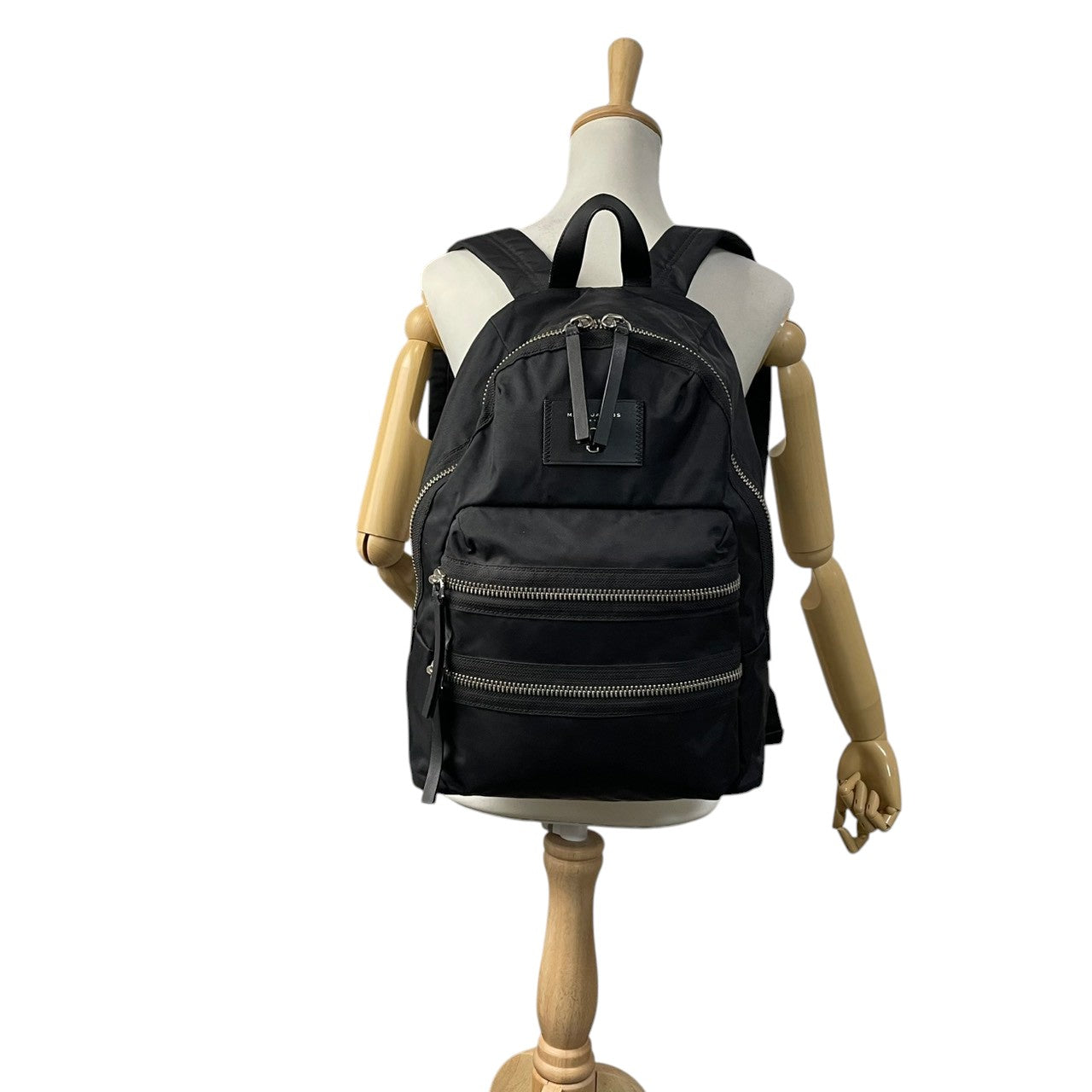 美品 マークジェイコブス MARC JACOBS リュック・デイパック ナイロン レザー ブラック 黒 A4収納 PC収納 シンプル ロゴ カジュアル エレガント ビンテージ メンズ レディース ユニセックス 高級 高品質 多機能 丈夫 お出かけ S24