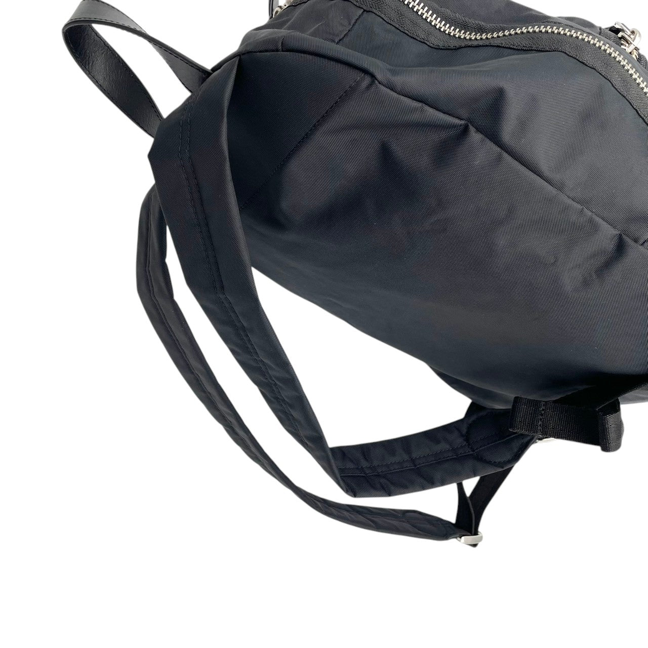 美品 マークジェイコブス MARC JACOBS リュック・デイパック ナイロン レザー ブラック 黒 A4収納 PC収納 シンプル ロゴ カジュアル エレガント ビンテージ メンズ レディース ユニセックス 高級 高品質 多機能 丈夫 お出かけ S24
