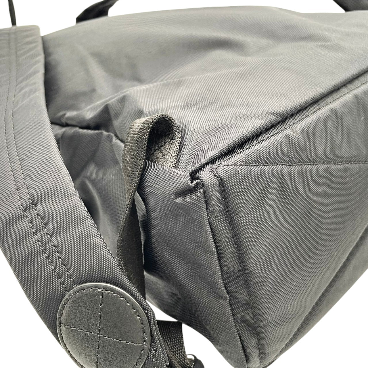美品 マークジェイコブス MARC JACOBS リュック・デイパック ナイロン レザー ブラック 黒 A4収納 PC収納 シンプル ロゴ カジュアル エレガント ビンテージ メンズ レディース ユニセックス 高級 高品質 多機能 丈夫 お出かけ S24