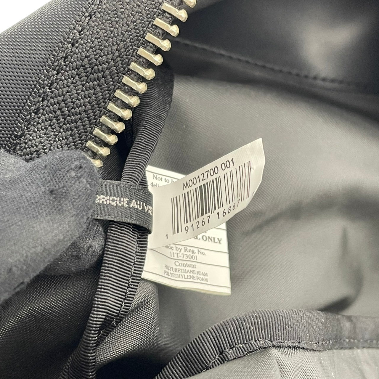 美品 マークジェイコブス MARC JACOBS リュック・デイパック ナイロン レザー ブラック 黒 A4収納 PC収納 シンプル ロゴ カジュアル エレガント ビンテージ メンズ レディース ユニセックス 高級 高品質 多機能 丈夫 お出かけ S24