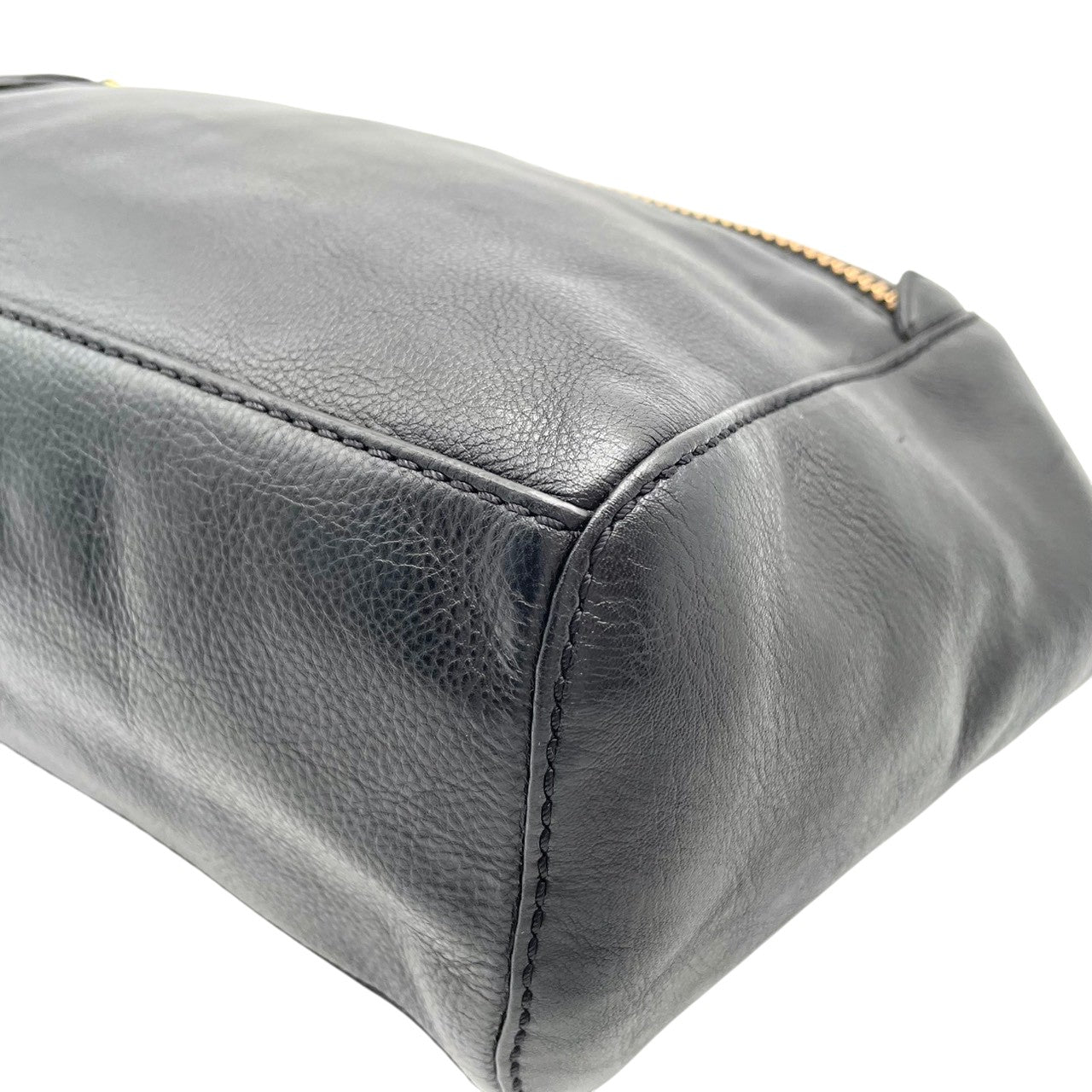 美品 マークジェイコブス MARC JACOBS トートバッグ ハンドバッグ レザー 本革 ワンショルダー 肩掛け ブラック 黒 ゴールド金具 A4収納 通勤 通学 ビジネス カジュアル レディース エレガント クラシック ビンテージ シンプル 自立可 S24