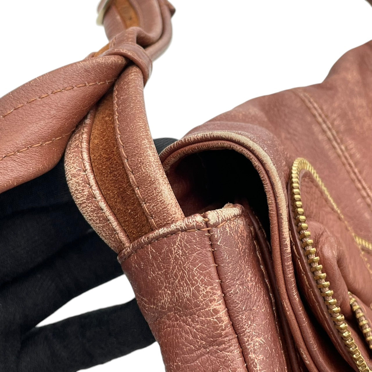 シーバイクロエ SEE BY CHLOE ショルダーバッグ レザー 本革 ブラウン 茶色 ゴールド金具 レディース エレガント クラシック ビンテージ 斜め掛け可 肩掛け 上品 カジュアル お出かけ 旅行 シンプル 普段使い 収納力 人気 高品質 S23