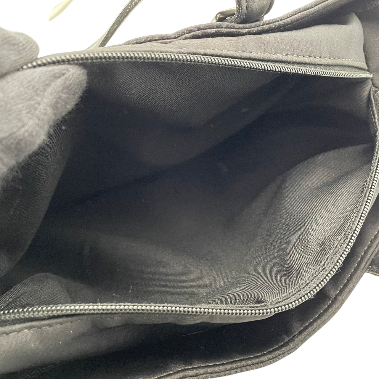 【美品】コーチ COACH トートバッグ 6241 ナイロン レザー ブラック 黒 肩掛け ワンショルダー A4収納 自立可 ビンテージ クラシック エレガント 上品 定番 人気 レディース 通勤 通学 お出かけ ビジネス シルバー金具 ロゴプレート S9