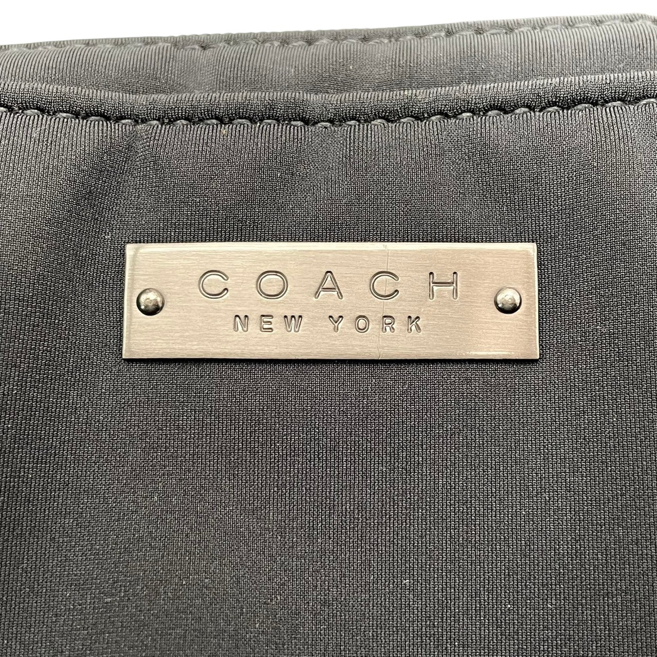 【美品】コーチ COACH トートバッグ 6241 ナイロン レザー ブラック 黒 肩掛け ワンショルダー A4収納 自立可 ビンテージ クラシック エレガント 上品 定番 人気 レディース 通勤 通学 お出かけ ビジネス シルバー金具 ロゴプレート S9