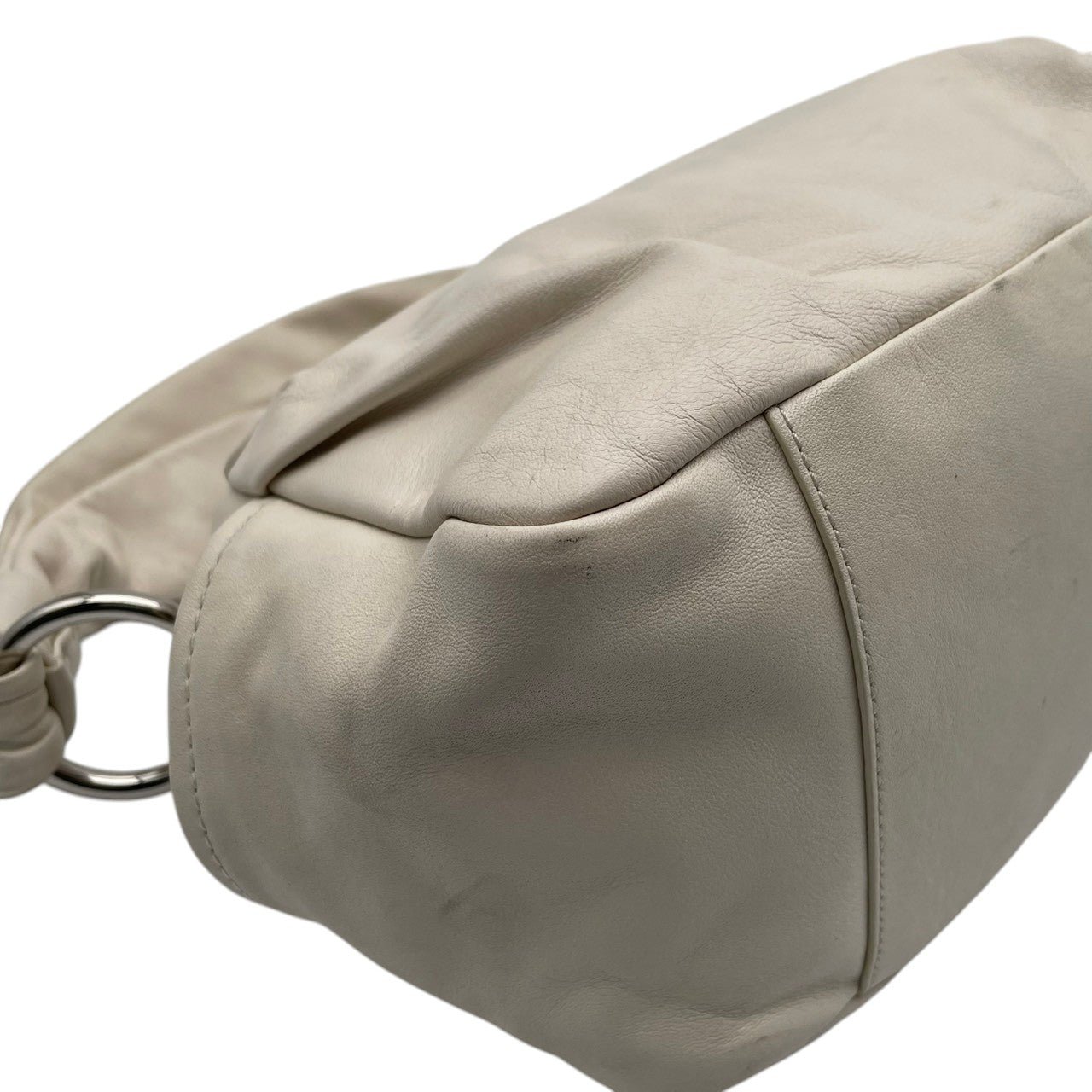 【美品】コーチ COACH ショルダーバッグ 13442 パーカー レザー アイボリー ホワイト系 肩掛け ワンショルダー 自立可 ビンテージ クラシック エレガント 上品 ギャザー レディース 通勤 通学 お出かけ デイリー シルバー金具 定番 人気 S9