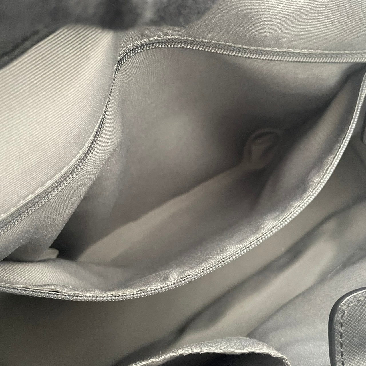 極美品 コーチ COACH トートバッグ ワンショルダー バッグ 鞄 レザー 本革 黒 ブラック F25669 エレガント クラシック レディース 通勤 通学 ビジネス デイリー お出かけ カジュアル シンプル スタイリッシュ フォーマル 自立可 S98