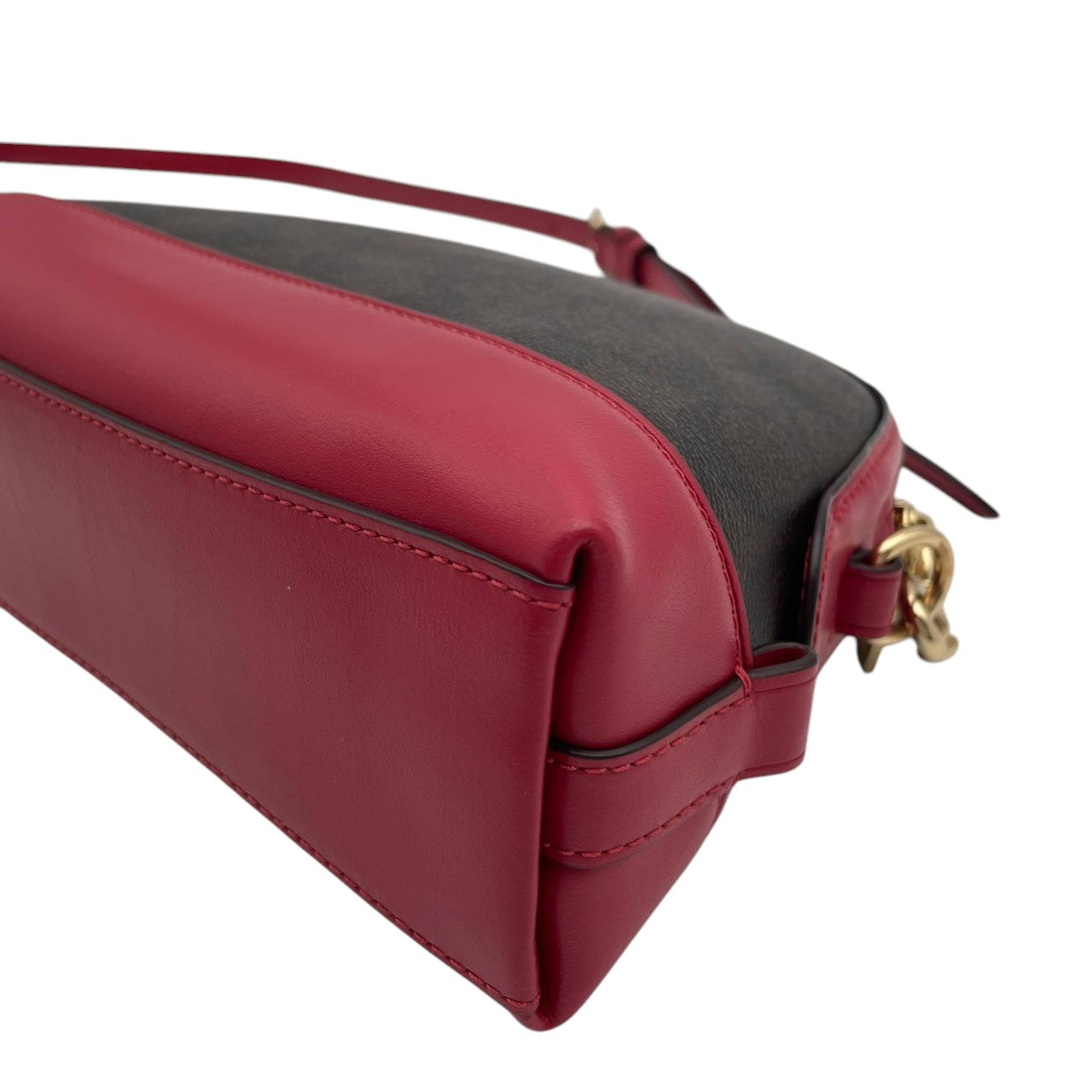 極 美品 コーチ COACH F76674 ショルダーバッグ クロスボディ ドーム型 シグネチャー PVC レザー 本革 茶 ブラウン ワインレッド ボルドー バイカラー レディース カジュアル デイリー お出かけ エレガント 上品 斜め掛け可 自立可 S98