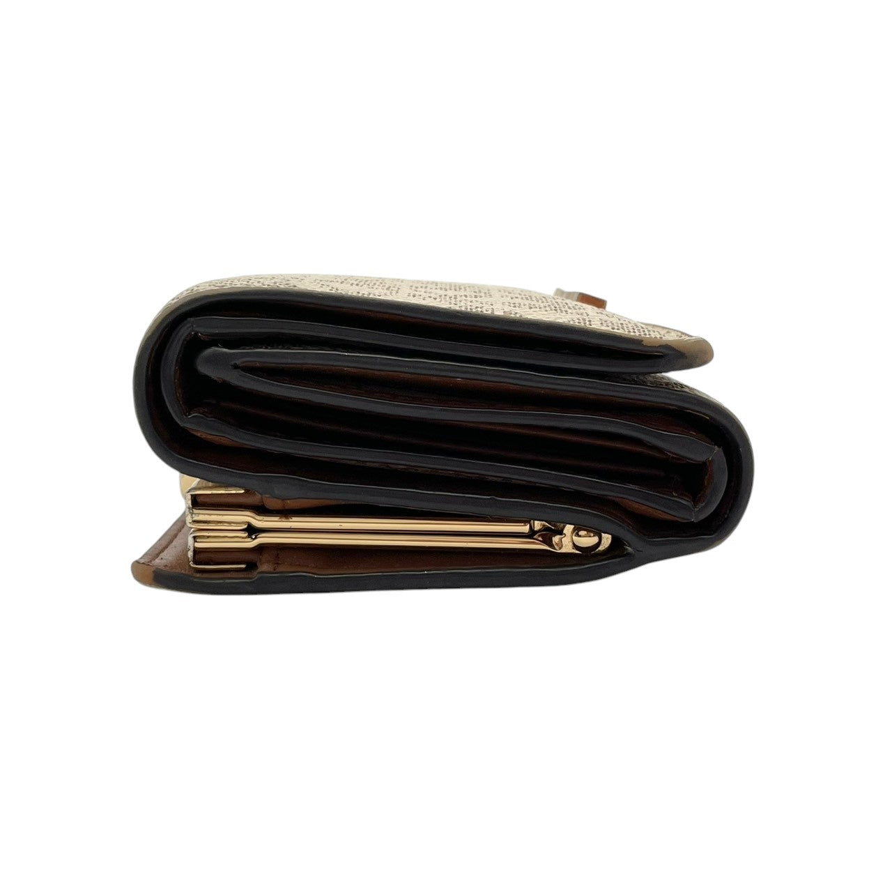 良品 マイケルコース MICHAEL KORS 三つ折り財布 折り財布 ミニ財布 コンパクトウォレット トライフォールド PVC レザー 本革 アイボリー 白 シグネチャー レディース エレガント クラシック カジュアル デイリー 通勤 通学 お出かけ W6