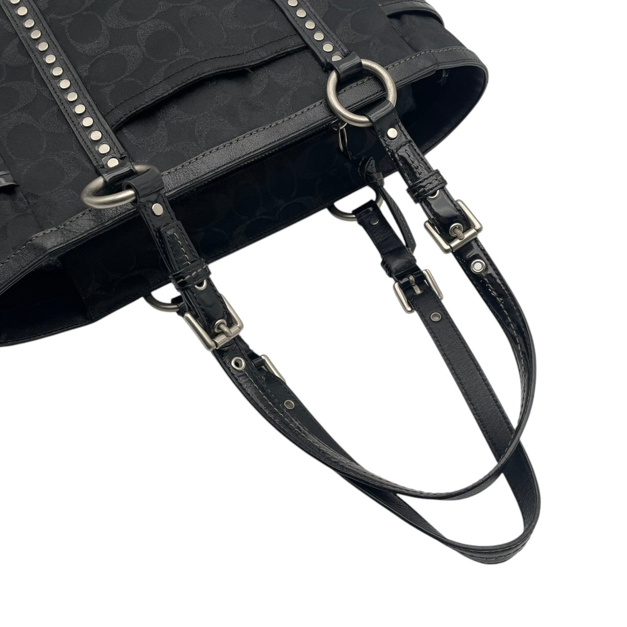 【美品】 コーチ COACH シグネチャー トートバッグ ショルダーバッグ スタッズ キャンバス レザー A4収納可能 肩掛け ワンショルダー ブラック 黒 通勤 通学 ビンテージ クラシック エレガント シック 上品 鞄 レディース F12853 S57
